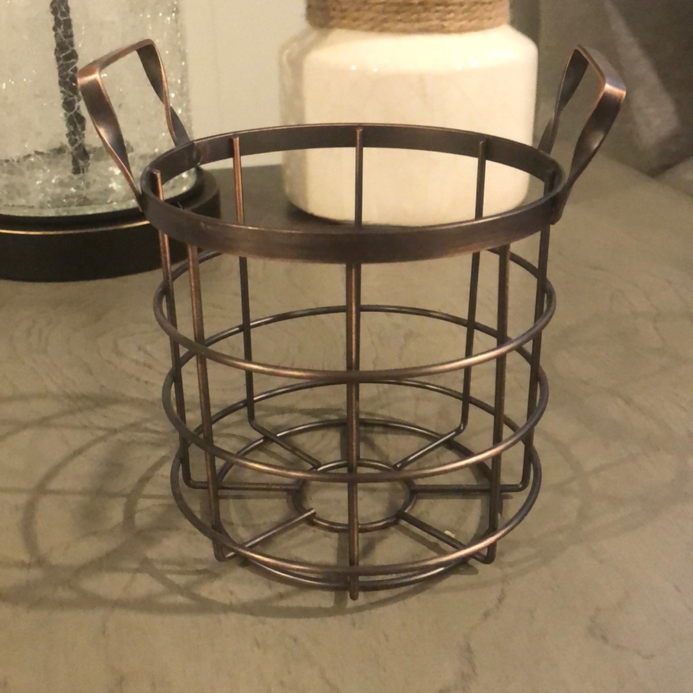 Candle holder